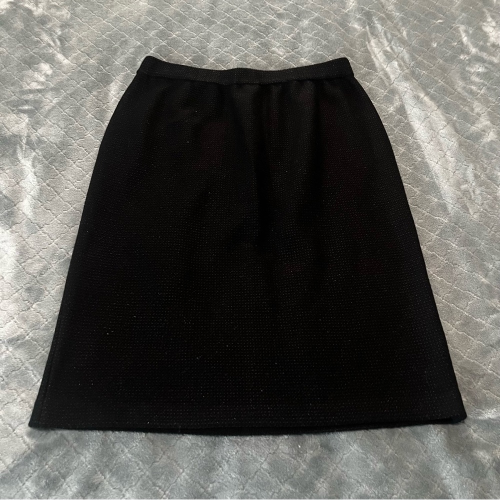 St. John Classic Black heavy knit A-Line Skirt